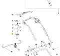 Osłona kosiarki LC 141C Husqvarna, widok z góry, ukazuje metalowy stelaż w kolorze srebrnym z oznaczeniami na ramie. Widać uchwyty i elementy mocujące. Tło proste, umożliwia łatwe zidentyfikowanie detali produktu.