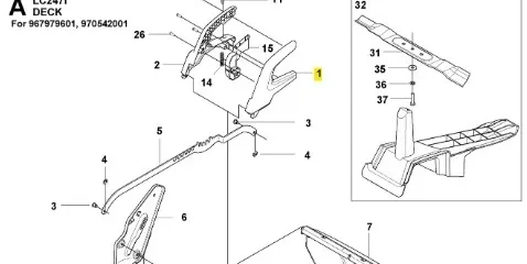 Osłona kosiarki LC 247i Husqvarna w kolorze czarnym, z wytrzymałego plastiku. Ujęcie z góry pokazuje kształt i mocowanie. Widoczne detale, takie jak prowadnice, otwory montażowe oraz logo producenta. Produkt w stanie nowym, na prostym tle.