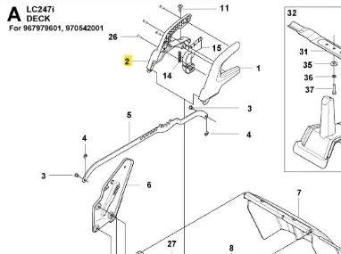 Osłona kosiarki LC 247i Husqvarna w kolorze czarnym, z lekką teksturą, umieszczona poziomo z przodu. Widoczne logo Husqvarna na uchwycie. Element z metalowym mocowaniem, przeznaczony do montażu. Zbliżenie ukazuje detale krawędzi i mocowania.