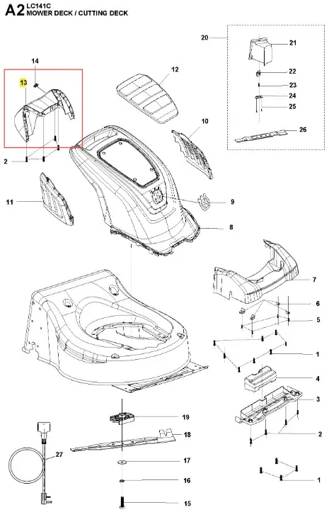 Osłona kosiarki LC 141C Husqvarna w kolorze czarnym z elementami szarymi. Produkt prezentowany z boku z widocznymi otworami montażowymi. Wykonany z trwałego tworzywa sztucznego, idealny do ochrony mechanizmów kosiarki. Tło białe, proste.