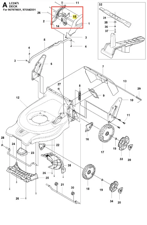 Przycisk kosiarki LC 247i Husqvarna, w widoku z boku, z detalem mechanicznym. Wykonany z tworzywa sztucznego, w kolorze czarnym, z jasnym logiem Husqvarna i wyrazistymi oznaczeniami. Widać mocowanie i elementy montażowe, w tle neutralne, białe.