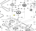 Tulejka kosiarki o zerowym promieniu skrętu PZ 29D Husqvarna, wrysowana w schemacie, widoczna z góry. Element o okrągłym kształcie, znajduje się na tle innych części, z oznaczeniem numeru 33, wykonany z metalu, bez dodatkowych zdobień.