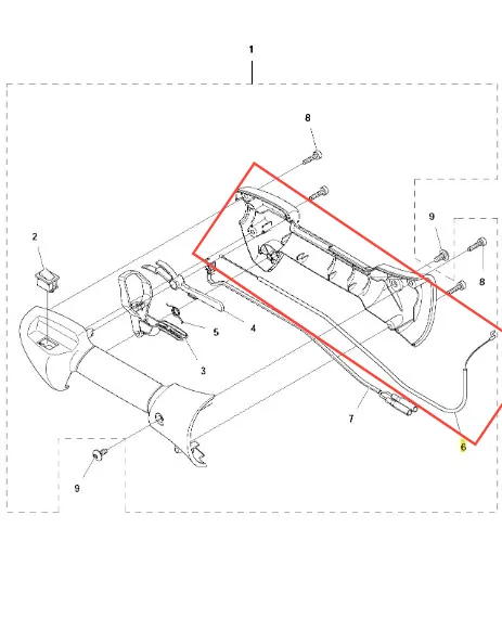 Linka gazu do podkaszarki Husqvarna 122C, zbliżenie na detal, ukazana z boku. Element metalowy z plastikową osłoną, w kolorze czarnym. Wyraźnie widoczne mocowania, wpleciony w kształt litery C. Przeznaczona do precyzyjnej regulacji silnika.