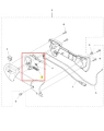 Wyzwalacz podkaszarki 122C Husqvarna w kolorze czarnym. Element metalowy, z detalami mocującymi. Ujęcie z boku, pokazujące kluczowe części konstrukcji. Widoczna linka i mechanizm. Produkt w pozycji zamontowanej, bez tła, na białym tle.