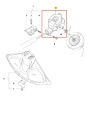 Silnik podkaszarki 520iLX Husqvarna, czarny z logo, widok z przodu z zaciskami i otworami montażowymi. Obok żyłka i osłona podkaszarki.