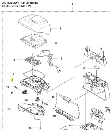 Schemat stacji ładującej do robota koszącego Automower 310E NERA Husqvarna, z numerami części. Widoczne elementy, w tym obudowa, płyta elektroniczna, przewody oraz złącza. Ujęcie z góry, ukazujące szczegóły montażowe i konstrukcję.