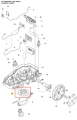 Tarcza robota koszącego Automower 310E NERA Husqvarna, okrągła, z wyraźnymi rowkami. Widoczne otwory do montażu, w kolorze czarnym. Ujęcie z boku, produkt przedstawiony w kontekście podzespołów robota, na prostym tle.