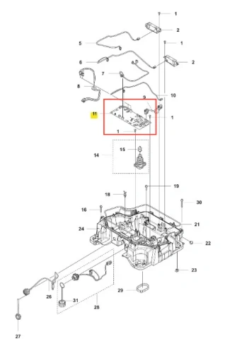 Płytka PCBA robota koszącego CEORA 544 EPOS Husqvarna, prostokątna, z metalowym wykończeniem. Widoczna liczba pinów oraz złączek. Umieszczona w centralnej części schematu, z białym tłem, co podkreśla detale elektroniczne.