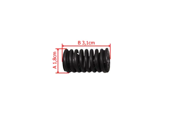 Amortyzator przy zbiorniku pilarki Husqvarna T540XP, czarny, cylindryczny, o średnicy 3,1 cm i długości 18 cm, widoczny z boku. Produkt wykonany z elastycznego materiału, z teksturą, z wyraźnymi wymiarami. Idealny do montażu w pilarki.