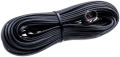 Czarny kabel zasilający o długości 10 metrów, zwinięty w okrągły kształt, zakończony wtyczką. Widoczny gładki materiał, bez wzorów. Ujęcie z góry, na jednolitym tle. Idealny do zasilania urządzeń ogrodowych.