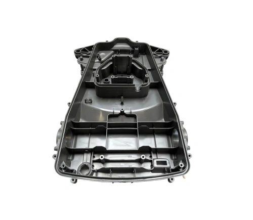 Dolna obudowa robota koszącego AUTOMOWER 315X Husqvarna, szara, widok z góry, opływowy kształt, elementy mocujące, otwór na kabel i system montażowy, gładka powierzchnia z detalami.