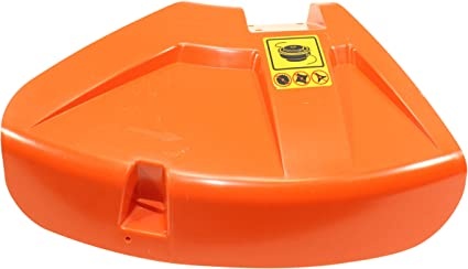 Pomarańczowa osłona żyłki wykaszarki Husqvarna 235 RII, trwały plastik, trójkątny kształt, napis ostrzegawczy i ikony użytkowania, widok z góry, pozycja leżąca, bez elementów montażowych.