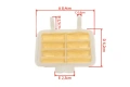 Filtr powietrza filcowy do pilarki Husqvarna 130/135 Mark II, w kolorze żółtym z białą obudową. Przedstawiony z góry, prostokątny kształt z sześcioma rowkami. Wymiary: 8,4 cm x 6,2 cm x 2,5 cm. Element montażowy o solidnej strukturze.