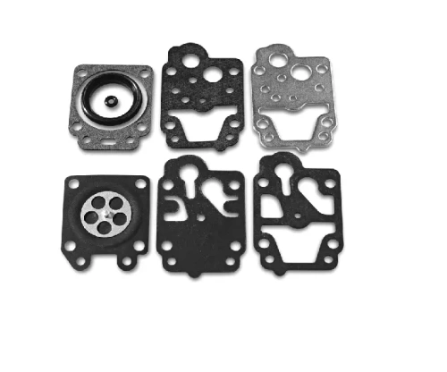 Zestaw 6 membran do pilarki Husqvarna 570/576 XP/XPG: 4 czarne gumowe i 1 metalowy element, różne kształty, z okrągłymi i prostokątnymi otworami montażowymi, ułożone na płaskiej powierzchni.