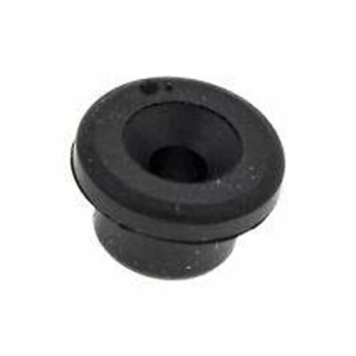 Tuleja odpowietrznika pilarki spalinowej pasująca do modelu T425 Husqvarna, mały, czarny, gumowy element, czarna tuleja umieszczona na białym tle, otwór w środku tuleji,
