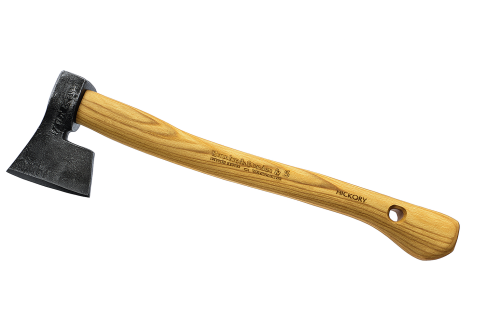 Toporek leśny 0.5kg Krumpholz z rękojeścią z hikory o długości 38 cm. Głowica z czarnej stali, widoczny napis na rękojeści. Produkt ukazany w ujęciu z boku, leżący na prostym tle, bez dodatkowych akcesoriów.
