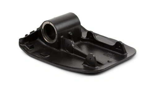 Zdjęcie przedstawia płytę do zagęszczarek Husqvarna dedykowaną do modeli LF75/420. Płyta jest wykonana z wysokiej jakości materiałów. Na zdjęciu stopa do zagęszczarki jest w kolorze czarnym.