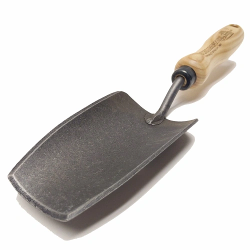 kielnia do kompostu i nasadzeń, ukazana na zdjęciu produktowym na białym tle.