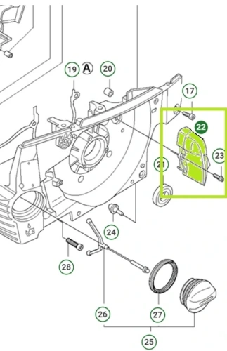 Kolektor pilarki Husqvarna 365, bok, otwarta obudowa silnika. Element ukazany na schemacie, widoczne śruby i elementy montażowe. Białe, proste tło.