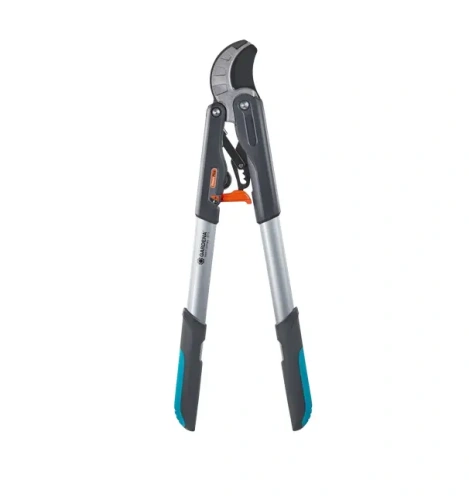 Nożyce ddo gałęzi Comfort SmartCut Gardena w niebieskim kolorze z pomarańczowym przyciskiem. Metalowe ostrza do precyzyjnego cięcia i ergonomiczny uchwyt zapewniają wygodę użytkowania.