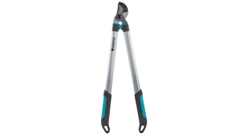 Nożyce do gałęzi  EasyCut 680A Gardena w niebieskim kolorze. Metalowe ostrza do precyzyjnego cięcia i ergonomiczny uchwyt zapewniają wygodę użytkowania.