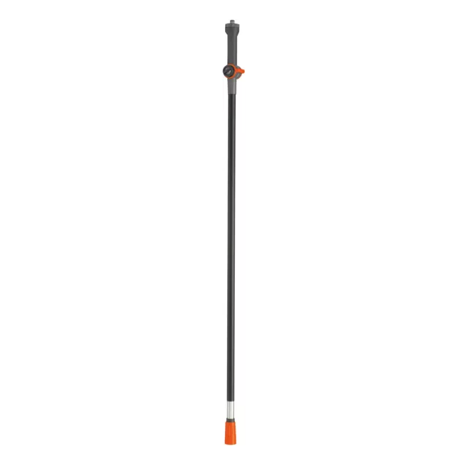 Trzonek przepływowy 150 cm Cleansystem Gardena, srebrno-czarno-pomarańczowy, prosty, frontowo na jednolitym tle, do narzędzi ogrodowych.