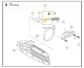 Ramię mechanizmu hamulca łańcucha pilarki T435 Husqvarna. Produkt widoczny z boku, w złożonym stanie, ukazujący detale kształtu i mocowania. Tło jednolite, umożliwiające łatwe rozpoznanie elementów.