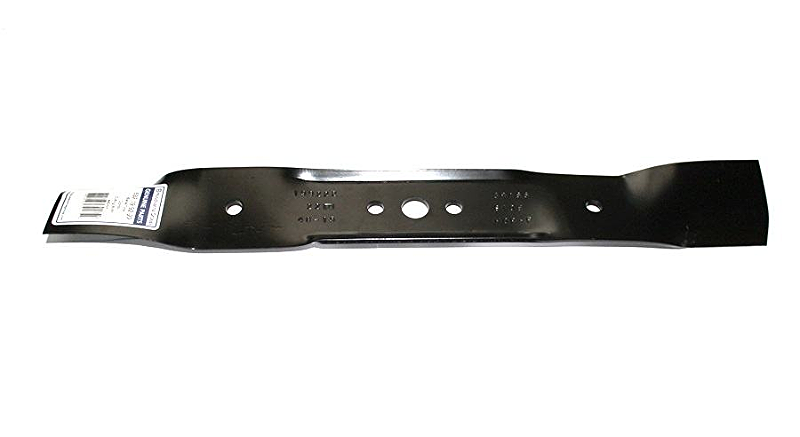 Nóż do kosiarki M145 Husqvarna, 44 cm, czarna stal, zgięta końcówka, trzy otwory mocujące. Leży na jednolitym tle, skierowany ku górze, bez dodatkowych napisów.