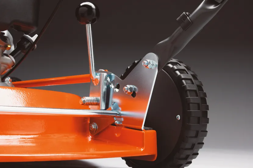kosiarka spalinowa husqvarna LB553SQe