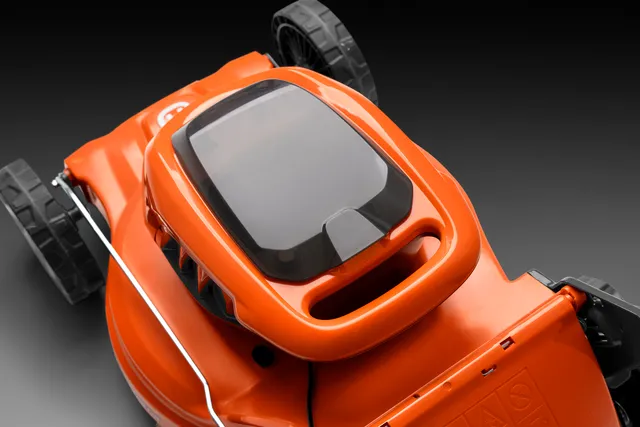 kosiarka-Lc-137i-husqvarna